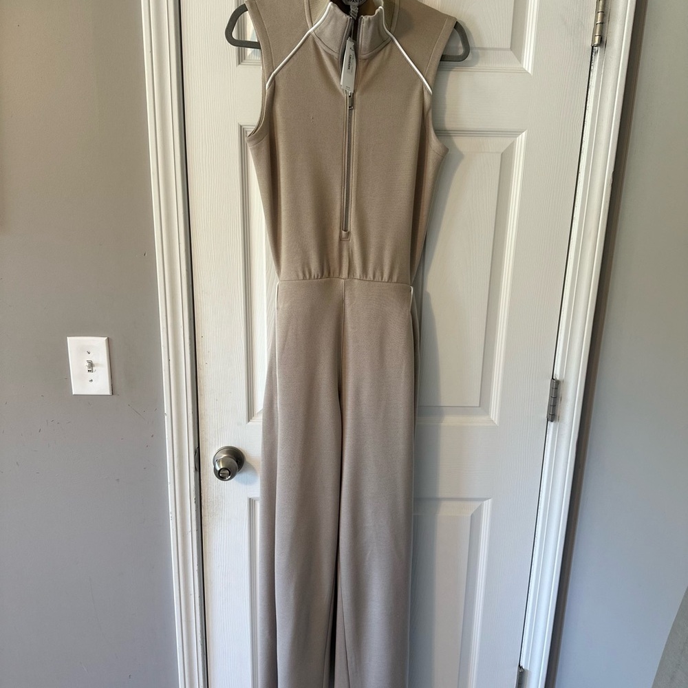 SPANX AirEssentials® Pique
Sleeveless Mockneck Jumpsuit